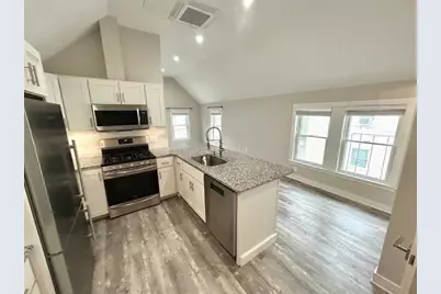 32 Jefferson St #1, Cambridge, MA 02141 - Photo 3