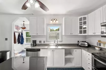 24 Lakeview Ave, Taunton, MA 02780 - Photo 19