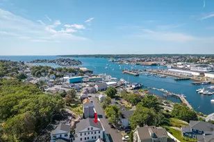 13 Hammond St, Gloucester, MA 01930 - Photo 1