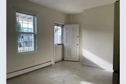 13 Center Street, Holyoke, MA 01040 - Photo 11