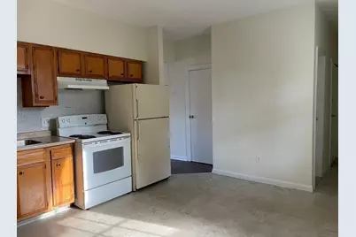 13 Center Street, Holyoke, MA 01040 - Photo 15