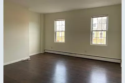 13 Center Street, Holyoke, MA 01040 - Photo 17