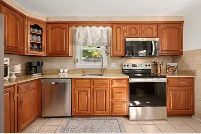 9 Parker Rd, Groveland, MA 01834 - Photo 9