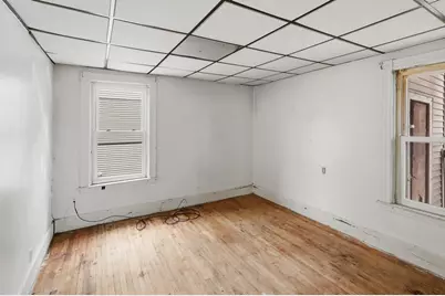 7 Preston St, Worcester, MA 01610 - Photo 25