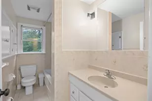 35 Harvey Ln, Westborough, MA 01581 - Photo 17