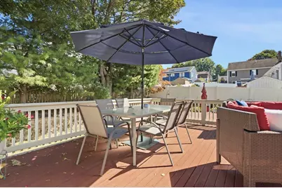 136 Maplewood Rd, Lynn, MA 01904 - Photo 31