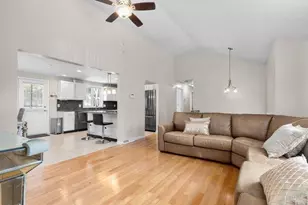 39 Frost Ave, Brockton, MA 02301 - Photo 9