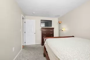 39 Frost Ave, Brockton, MA 02301 - Photo 15