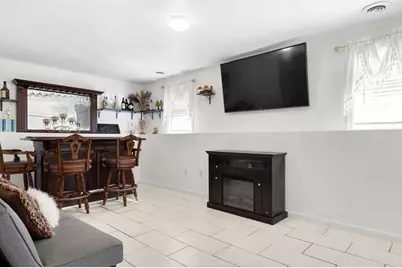39 Frost Ave, Brockton, MA 02301 - Photo 17