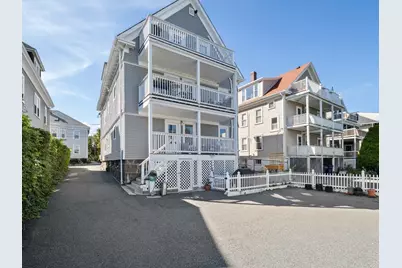 23 Green St #1R, Salem, MA 01970 - Photo 5