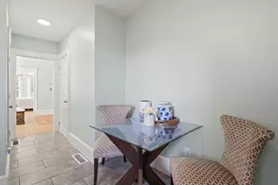 23 Green St, Salem, MA 01970 - Photo 9