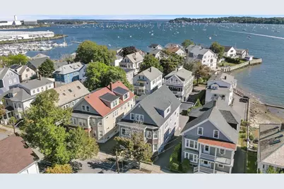23 Green St #1R, Salem, MA 01970 - Photo 9