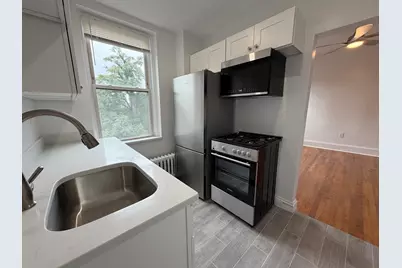 7 Grove St. #9, Boston, MA 02114 - Photo 7