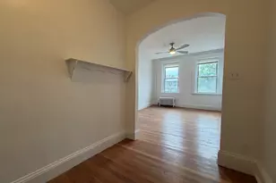 7 Grove St, Boston, MA 02114 - Photo 11