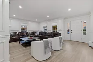 959 Chestnut St, Newton, MA 02464 - Photo 9
