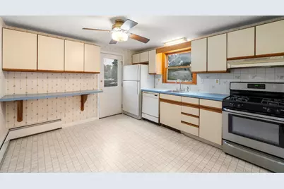 23 Christopher Drive, Milton, MA 02186 - Photo 9