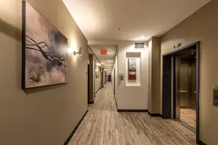 160 E Berkeley St, Boston, MA 02118 - Photo 17
