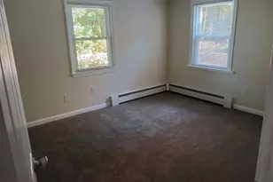 103 Oak St, Middleborough, MA 02346 - Photo 3