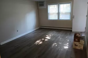 103 Oak St, Middleborough, MA 02346 - Photo 5