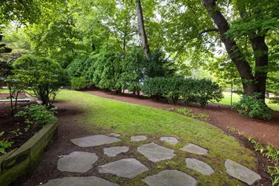 115 Dean Rd, Brookline, MA 02445 - Photo 23