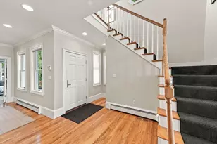 32 Preston Ct, Swampscott, MA 01907 - Photo 5