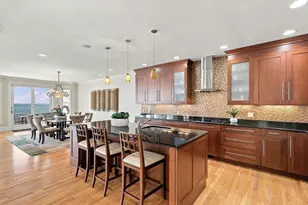32 Preston Ct, Swampscott, MA 01907 - Photo 11