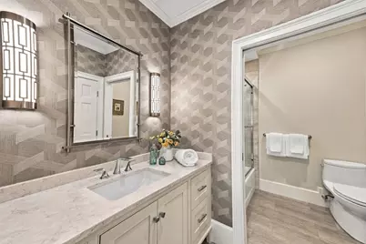 32 Preston Ct #32, Swampscott, MA 01907 - Photo 15