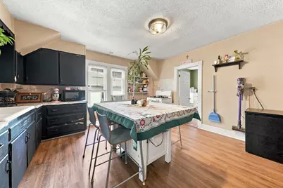 250 Davis St, New Bedford, MA 02746 - Photo 9