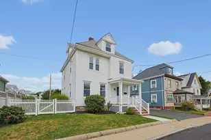 32 Elmwood Ave, Winthrop, MA 02152 - Photo 3