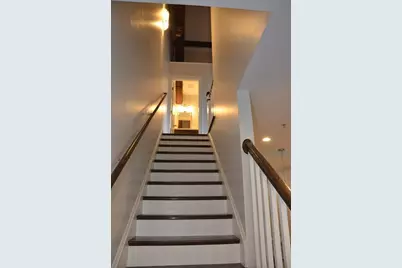 6 Admiral's Way #8, Chelsea, MA 02150 - Photo 11
