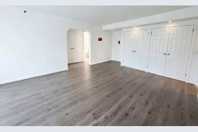 1731 Beacon St #311, Brookline, MA 02445 - Photo 5