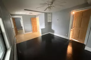 4 Barrett Ave, Boston, MA 02127 - Photo 3