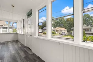 75 Sterling Ave, Brockton, MA 02305 - Photo 5