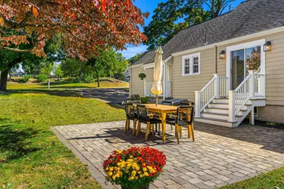 189 Prospect St, Wakefield, MA 01880 - Photo 5
