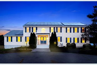 27 Charles Ave, Uxbridge, MA 01569 - Photo 1