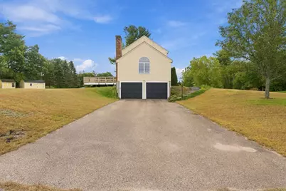 27 Charles Ave, Uxbridge, MA 01569 - Photo 37