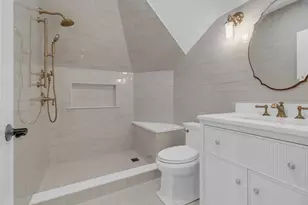 1396 Beacon St, Brookline, MA 02446 - Photo 9