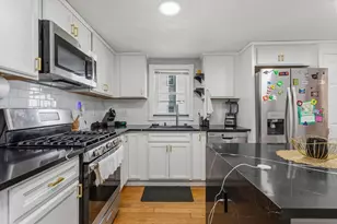 2 Franklin Ave, North Attleboro, MA 02760 - Photo 11