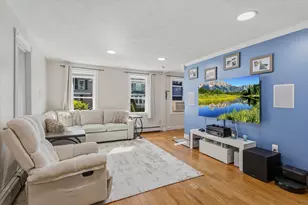 2 Franklin Ave, North Attleboro, MA 02760 - Photo 5