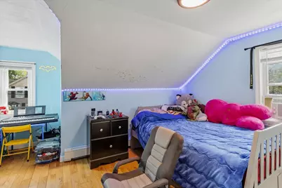 2 Franklin Ave, North Attleboro, MA 02760 - Photo 19