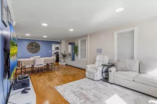 2 Franklin Ave, North Attleboro, MA 02760 - Photo 3