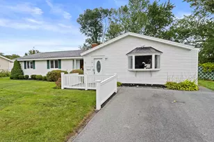 19 William Rd, Holbrook, MA 02343 - Photo 3