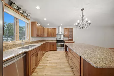 9 Myopia Rd, Stoneham, MA 02180 - Photo 11