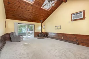 6 Tracey St, Acushnet, MA 02743 - Photo 11
