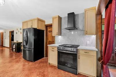 331 Mountain St, Sharon, MA 02067 - Photo 11