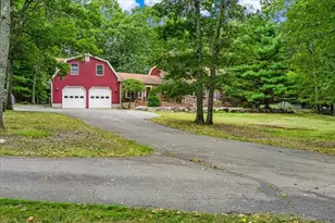 331 Mountain St, Sharon, MA 02067 - Photo 29