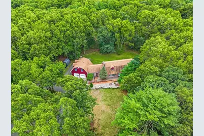 331 Mountain St, Sharon, MA 02067 - Photo 5