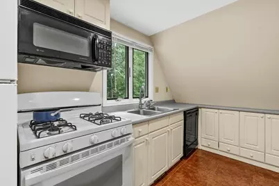 331 Mountain St, Sharon, MA 02067 - Photo 35