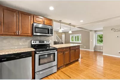 181 Dwelley St, Pembroke, MA 02359 - Photo 13