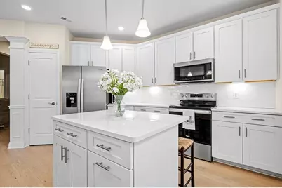 3 Peters Farm Way #107, Westborough, MA 01581 - Photo 5